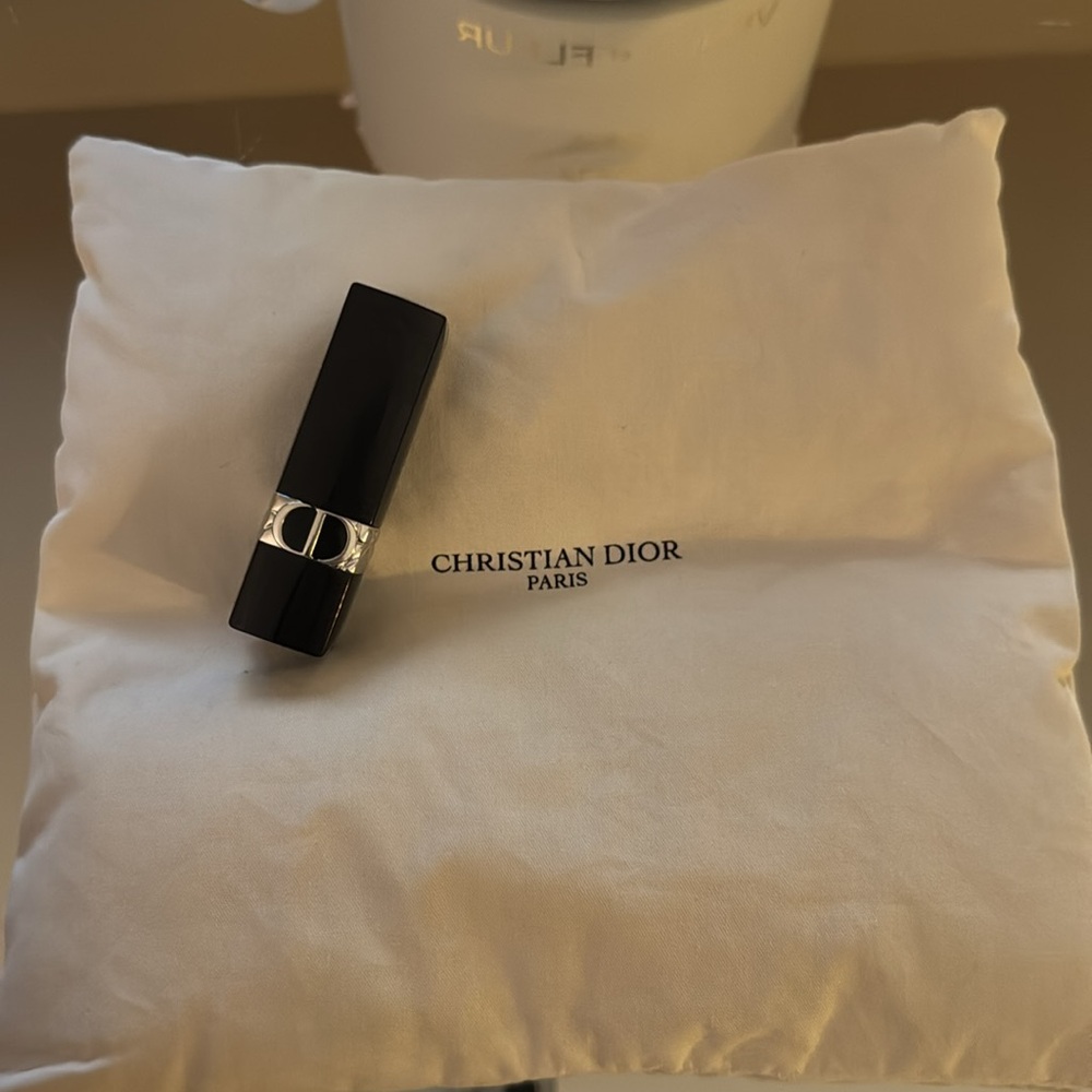 Christian Dior Bundle. Pouch, Mini Pillow, bracelet and lipstick. ♥️ - Picture 8 of 16